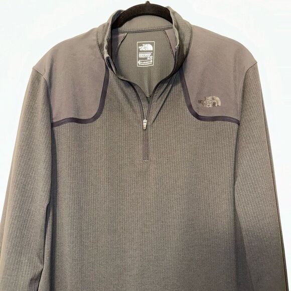 North Face Men’s Charcoal Black Quarter Zip Size Medium NWOT - Picture 3 of 10